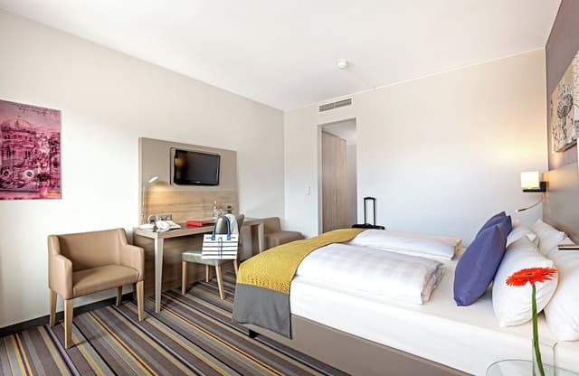 Comfort Twin Room