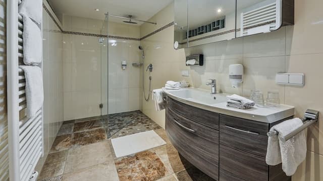Superior Apartment, 1 Bedroom, 1 Living Room, Balcony, Mountain View