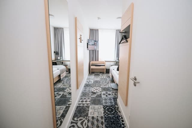 Economy Single Room