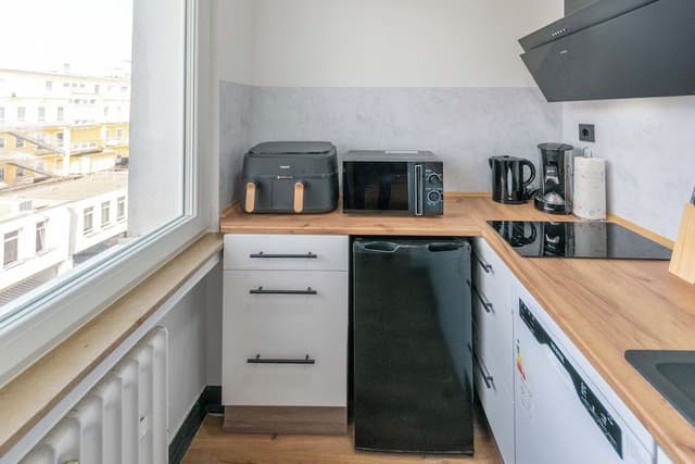 Business Apartment, 2 Twin Beds, Non Smoking, Kitchen