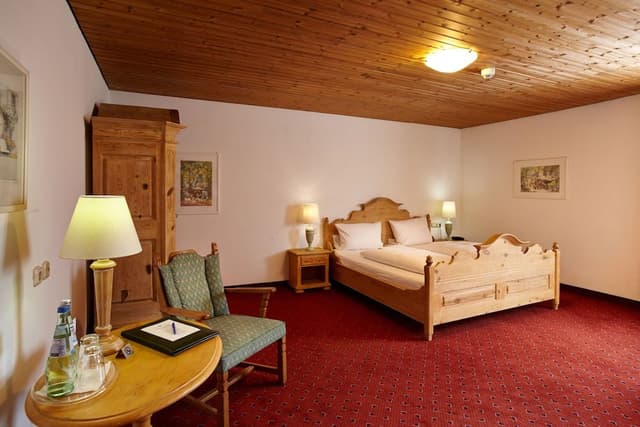Classic Double Room