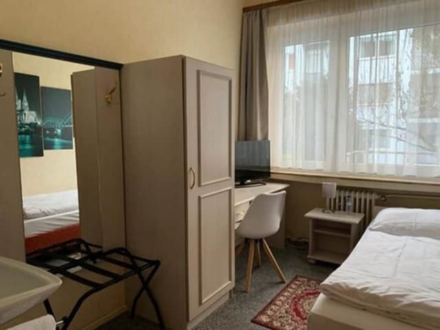 Standard Single Room, 1 Twin Bed, Shared Bathroom