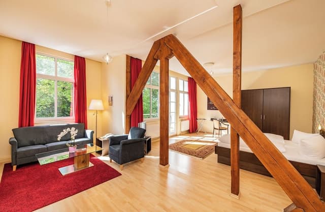 Family Suite, 1 Bedroom, Park View