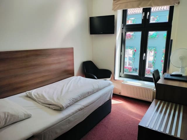 Premium Single Room