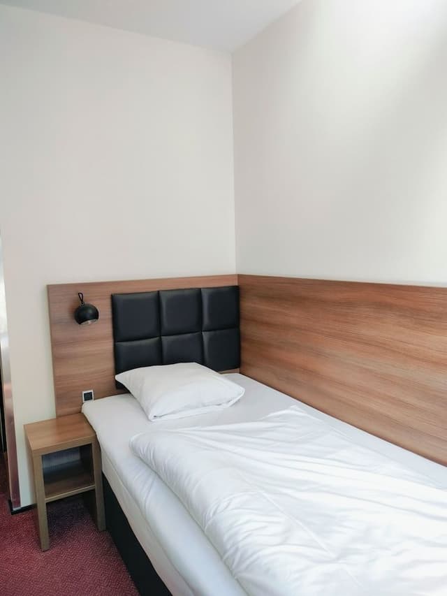 Premium Single Room