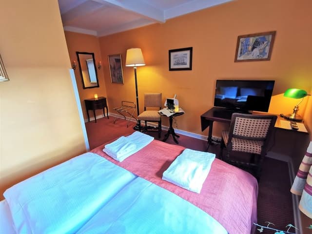 Standard Double Room (Bed 140cm wide)