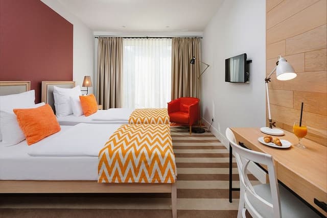 Double or Twin Room, Shared Bathroom