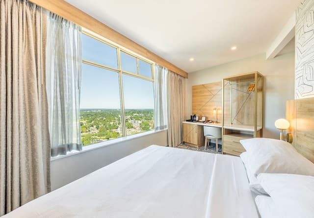 Cityview Room
