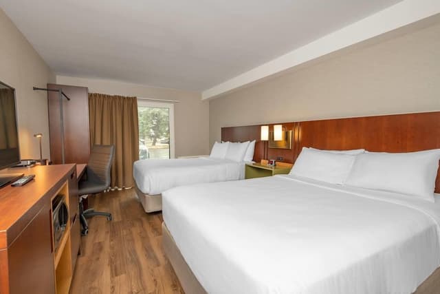 Room, 2 Queen Beds, 1st Floor, Non Smoking
