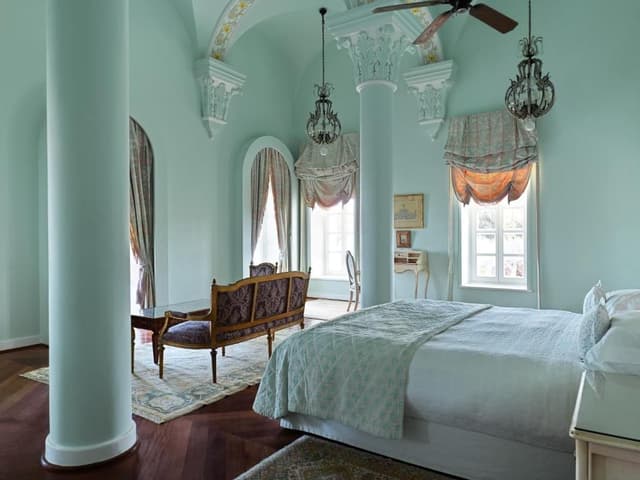 Beach Front Suite