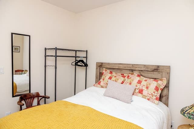 Premium Suite, 1 Queen Bed, Non Smoking, City View