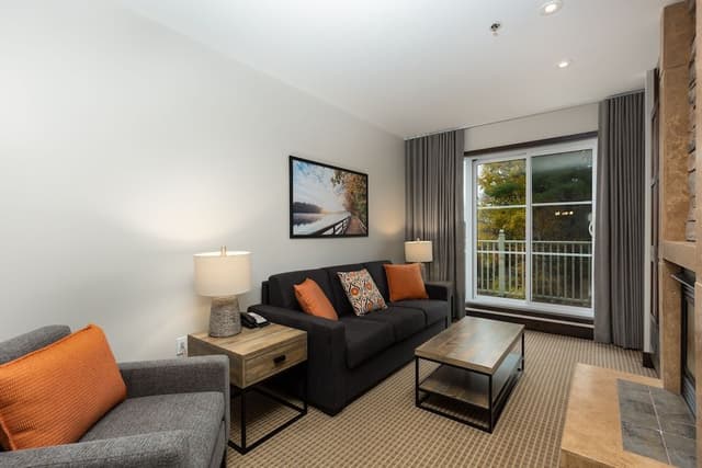 One bedroom Condominium, 2 queens beds