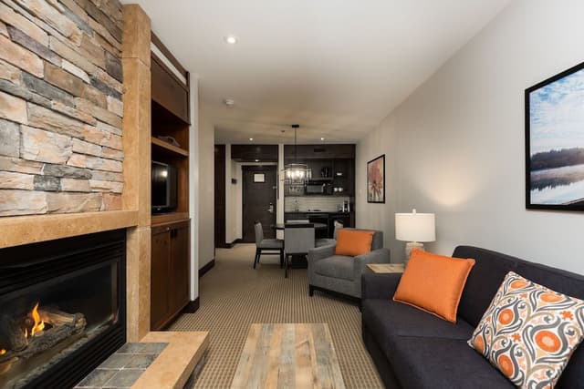 One bedroom Condominium, 2 queens beds
