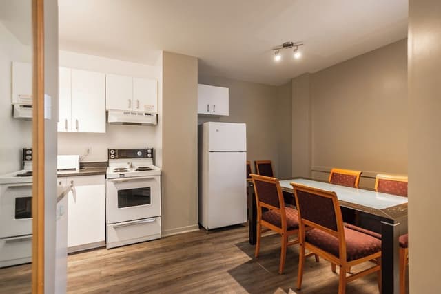 Suite, 2 Bedrooms