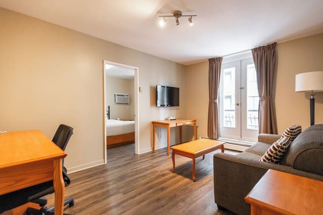 Suite, 2 Bedrooms