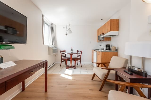 Superior Room, 1 King Bed
