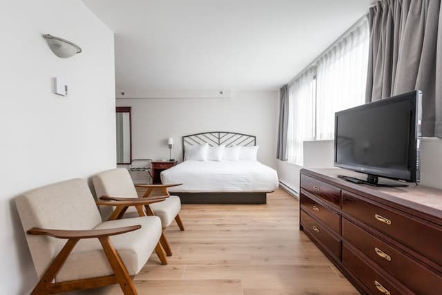 Junior Suite, 1 King Bed