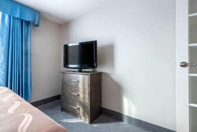 Suite, 2 Queen Beds, Non Smoking