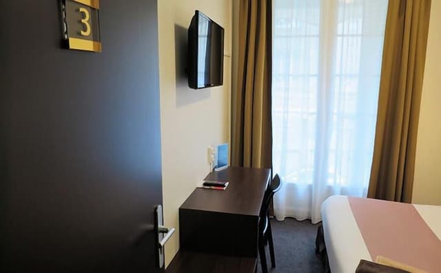 Classic Triple Room, Connecting Rooms