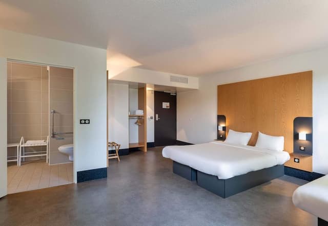 Triple Room, Accessible, Non Smoking