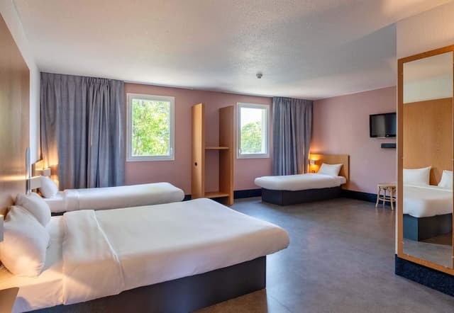 Quadruple Room, Accessible, Non Smoking