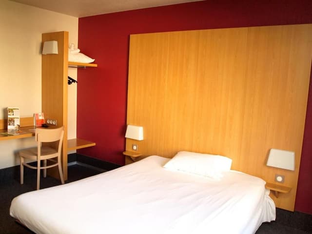 Double Room - Non-Smoking