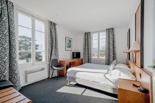 Double or Twin Room, Lake Side
