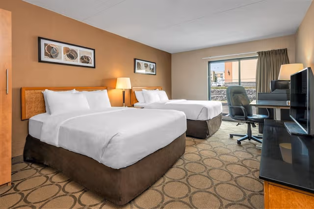 Room, 2 Queen Beds (Pet Friendly)