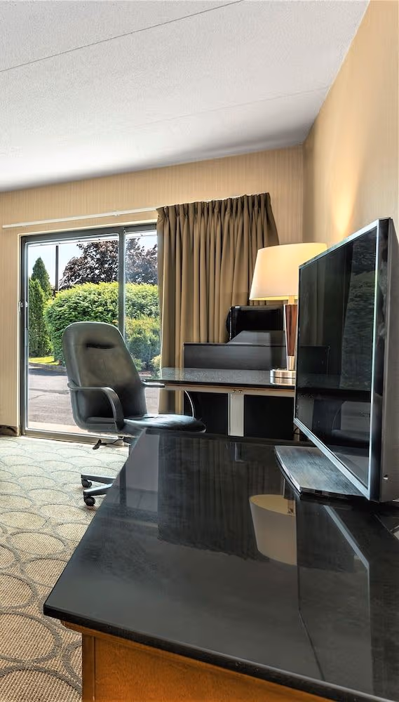 Standard Room, 1 Queen Bed with Sofa bed, Non Smoking, Ground Floor