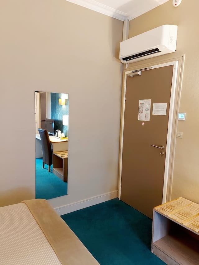 City Quadruple Room
