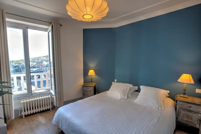 Chambre double vue village avec douche