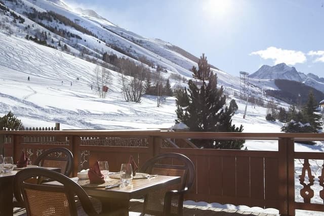 Standard Triple Room Balcony South (Mountain View)