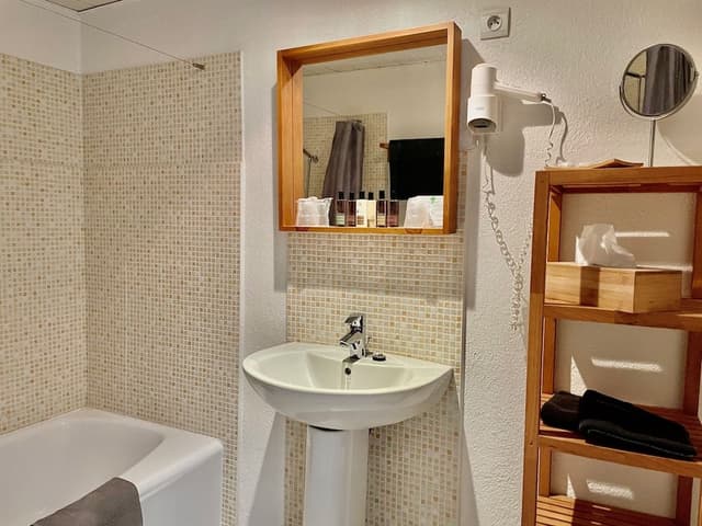 Standard Double Room, Garden View