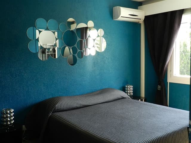 Double Room (Street side)