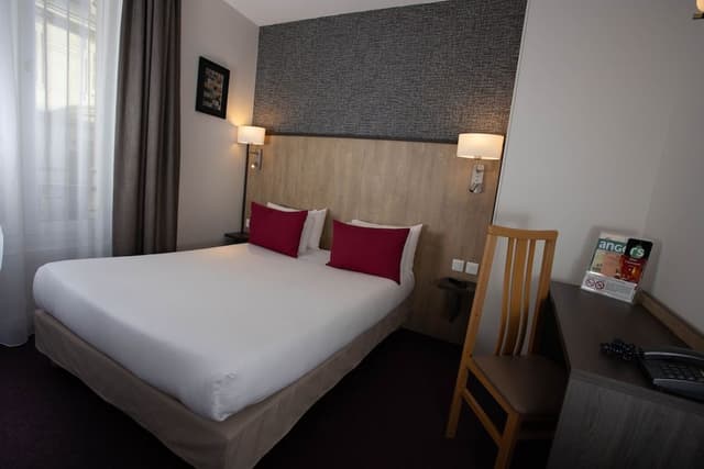 Double Room (Air Conditioning)