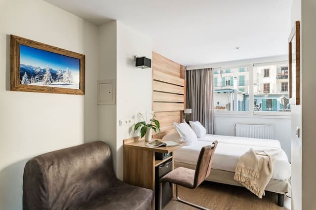 Classic Twin Room