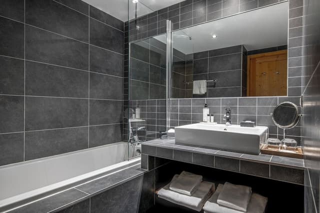 Prestige Suite