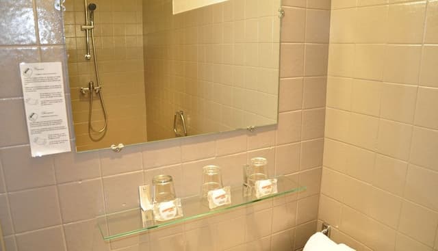 Superior Triple Room (avec Climatisation)