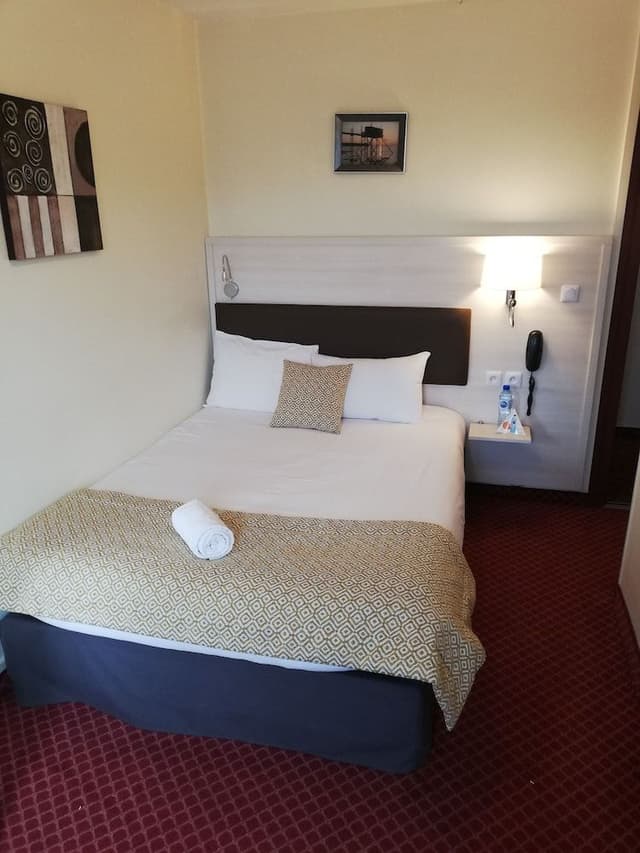 Standard Single Room