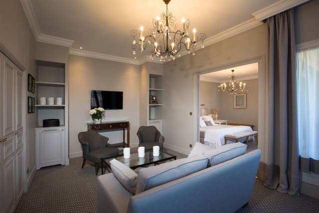 Suite, Terrace