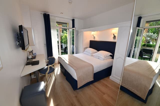 Double Room, Terrace, Garden View
