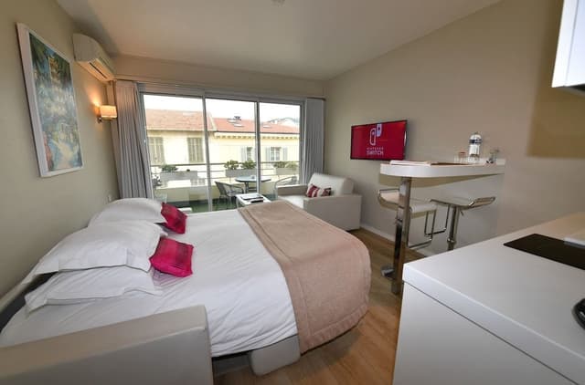 Studio Moliere (emplacement à 100 m de l'hôtel)