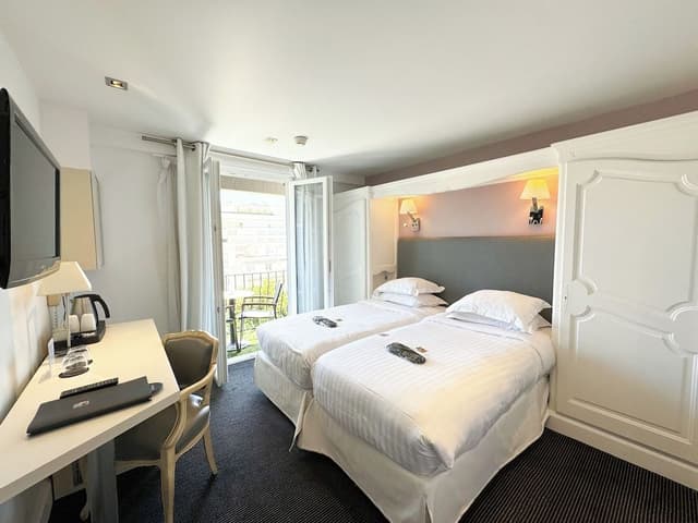 Double Room, Balcony, Garden View