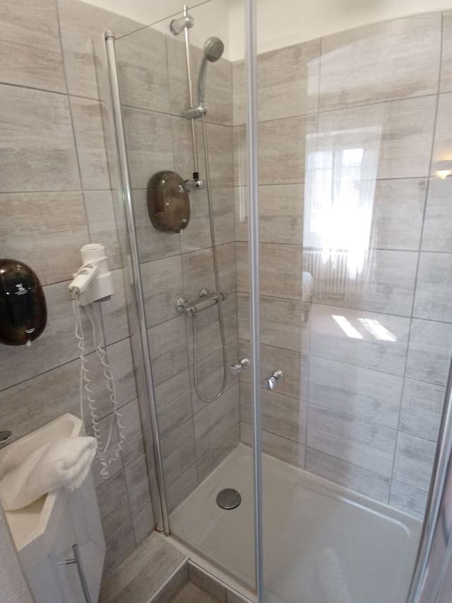 Double Room, Private Bathroom