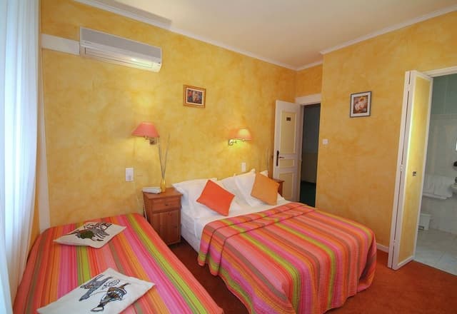 Comfort Triple Room