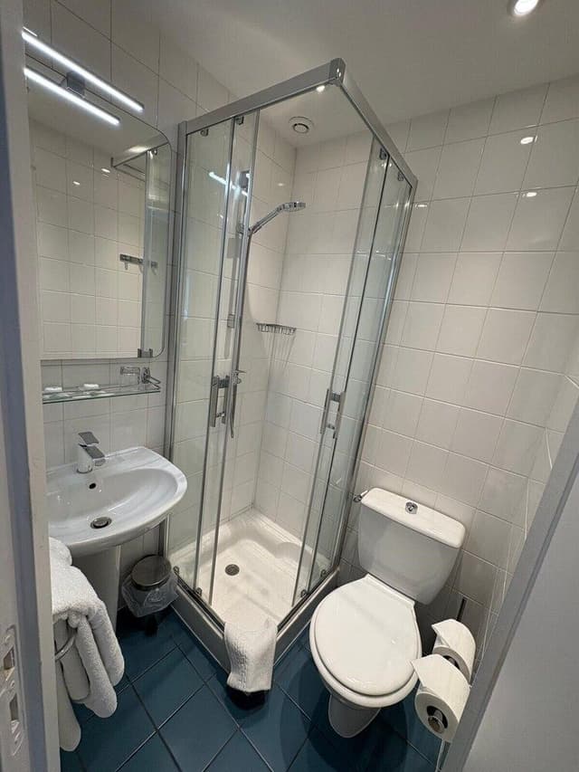 Standard double room