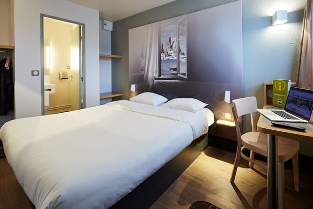 Double Non-Smoking Room