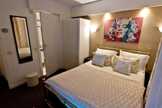 Small Double Room