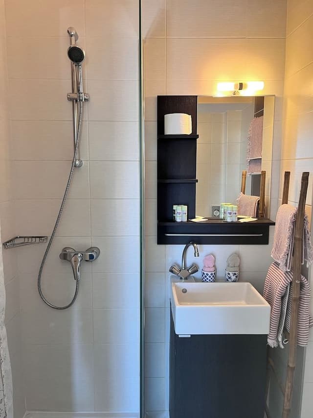 Twin Room, Sea view, Queen size bed or 2 Twin Beds
