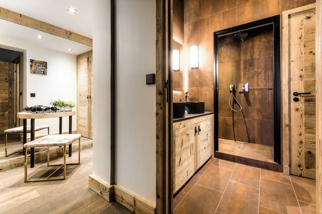 Luxury Apartment, 3 Bedrooms, Mountain View